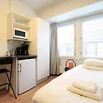 شقة فندقية فورينوم أبارتهوتيل هيرتونيمي 3*